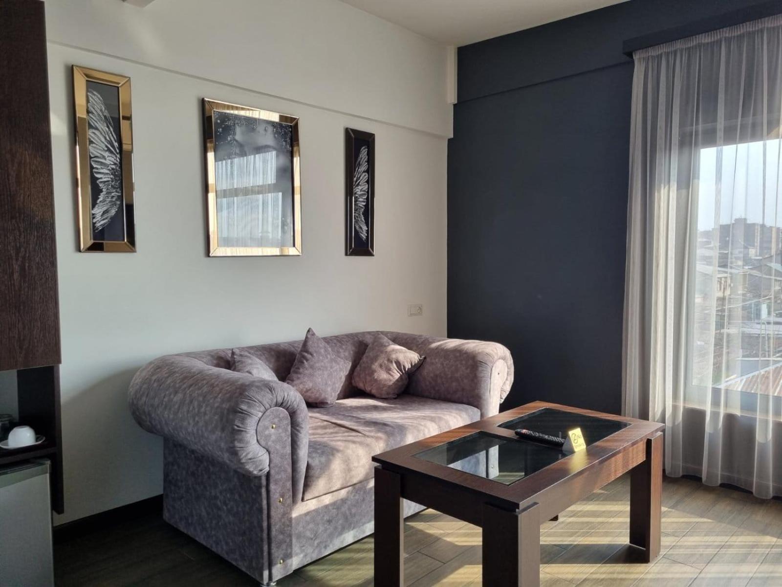 Days Hotel Erivan Dış mekan fotoğraf